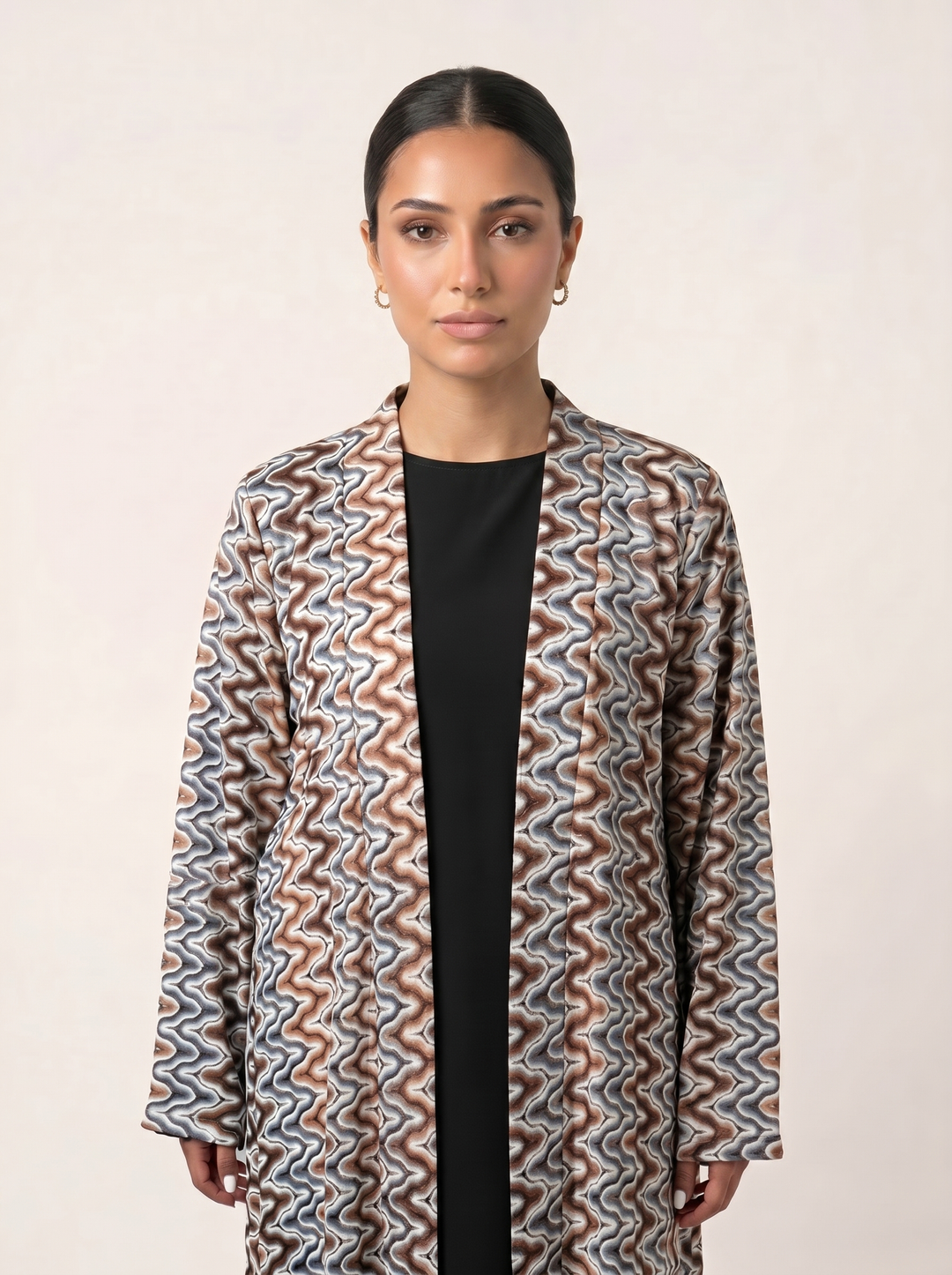 Earth Wave abaya - bust shot without hijab