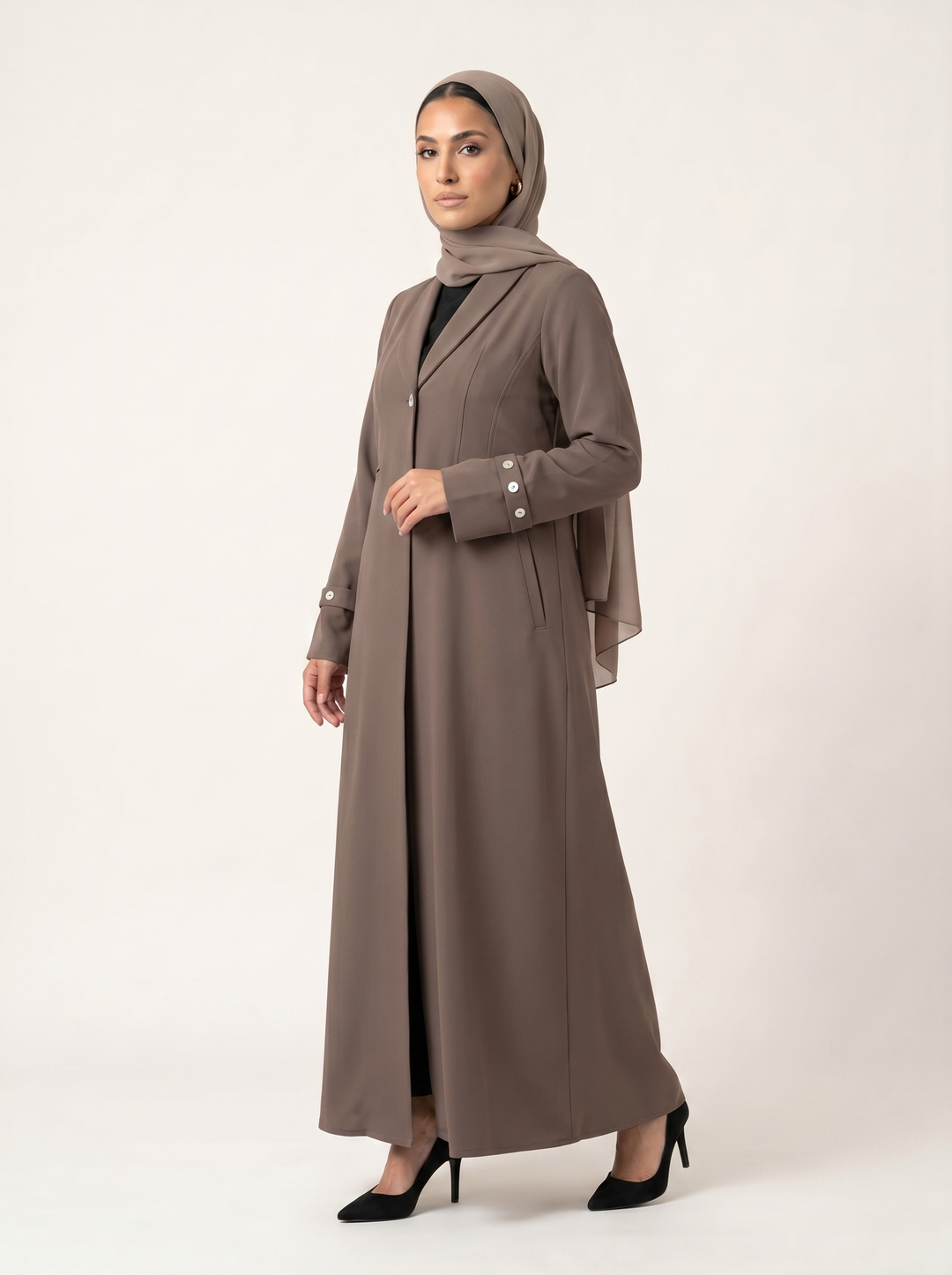 Melange abaya - side profile with hijab